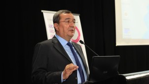 Konak'ta "Güçlü kadın, güçlü anne, güçlü çocuk" konuşuldu