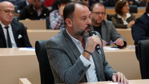 Meclis'te 2023 Yılı Bütçesi ve Ücret Tarifesi Görüşüldü