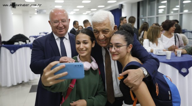 Muğlada Büyükşehir Konservatuarı 392 Öğrenciyle Eğitime Başladı