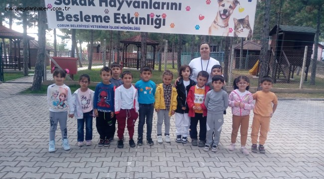 Öğrencilerden evcil hayvan parkına yoğun ilgi