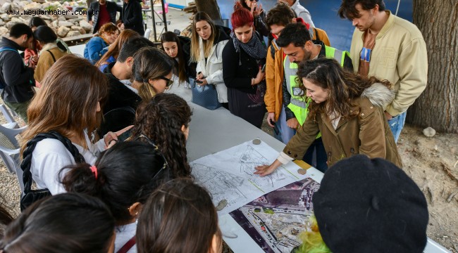 ROMA TİYATROSU KAPILARINI BAŞKENTLİ ÖĞRENCİLERE AÇTI