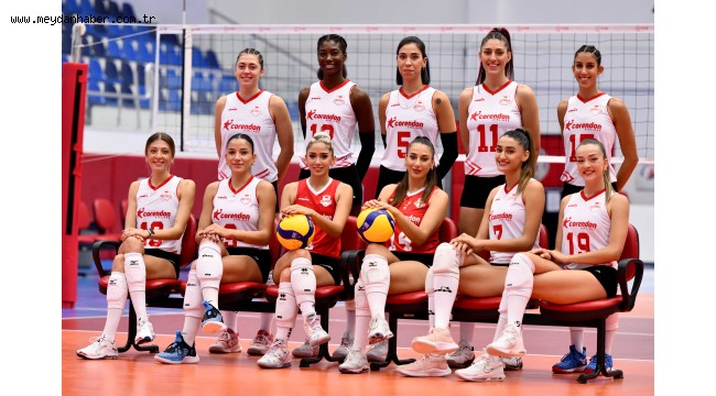 Sultanlar kendi seyircisi önünde