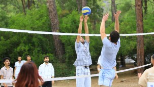 Üniversite Öğrencileri Büyükşehir Belediyesinin Düzenlediği Kampta buluştu