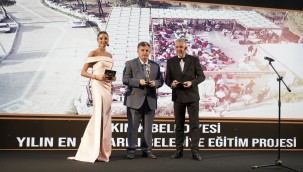 YILIN EN BAŞARILI BELEDİYE VE EĞİTİM PROJESİ ÖDÜLÜNE LAYIK GÖRÜLDÜ