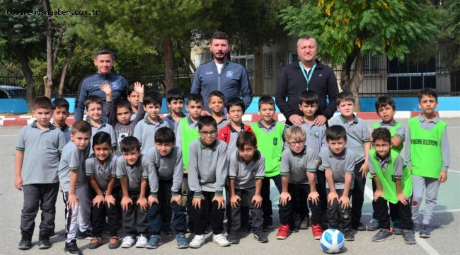 YUNUSEMRE'DE YENİ DÖNEM FUTBOLCU TARAMALARI BAŞLADI