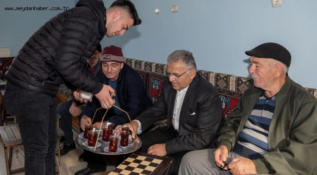 BÜYÜKKILIÇ'TAN MİMARSİNAN'DA ÇAY EŞLİĞİNDE "SICAK" VE "SAMİMİ" SOHBET