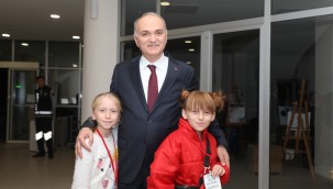 ÇOCUKLAR BU MECLİS SİZİN