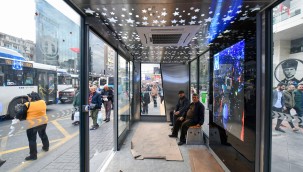 EGO'DAN KENT İÇİ ULAŞIMDA BİR YENİLİK DAHA: MODERN OTOBÜS DURAKLARININ MONTAJI BAŞLADI