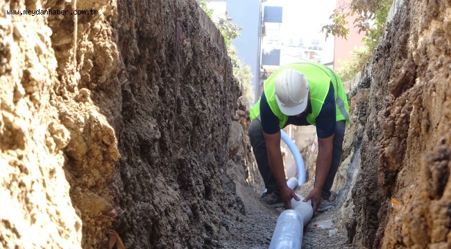 REYHANLI KUMLU İÇME SUYU ŞEBEKE İNŞAATI'NIN 77 KM'Sİ TAMAMLANDI