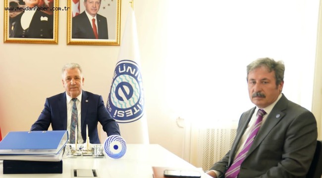 Türkiye'nin uluslararası arenadaki gönüllü bilim ve kültür elçileri Ege'den yetişiyor       