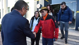 ANTALYA REHBERLER ODASINDAN BAŞKAN VELİ GÖK'E ZİYARET.