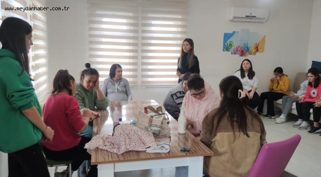 AYVALIK BELEDİYESİ YAŞLI BAKIMEVİ VE ÖZEL ÇOCUKLAR EĞİTİMEVİ'NDE ANLAMLI BİR SOSYAL SORUMLULUK PROJESİ