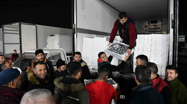 BARAKADAN MODERN TESİSE: BALIK HALİ ESNAFI YENİ YERİNDEN MEMNUN