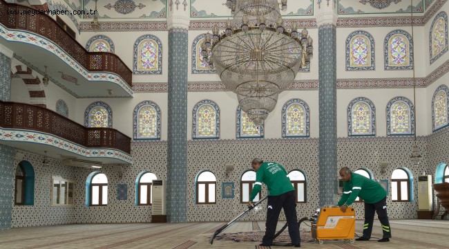 BÜYÜKŞEHİR İBADETHANELERİ PIRIL PIRIL YAPIYOR