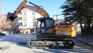  Çameli Belediyesi Araç Filosuna yeni bir iş makinesi kazandırıldı 