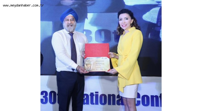 Doç. Dr. Türk, uluslararası kongrelerde EÜ'yü temsil etti