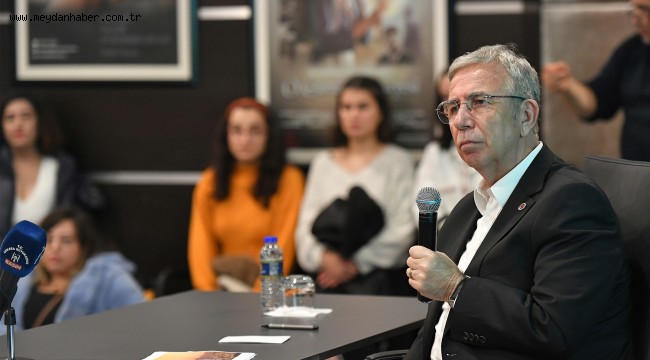 MANSUR YAVAŞ ANKARA BİLİM ÜNİVERSİTESİ ÖĞRENCİLERİYLE BİR ARAYA GELDİ