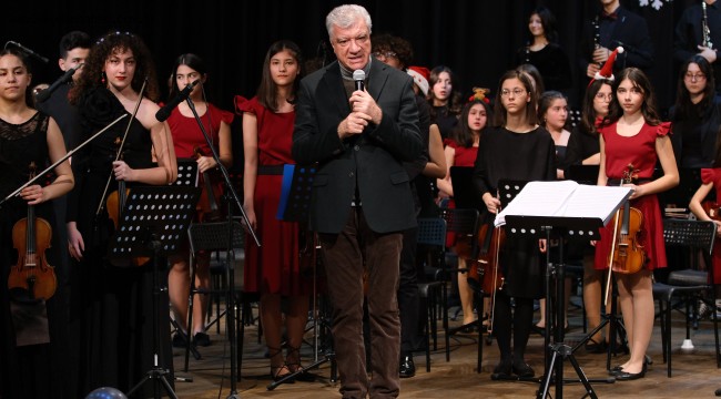 NARLIDERE ÇOCUK SENFONİ'DEN YENİ YIL KONSERİ