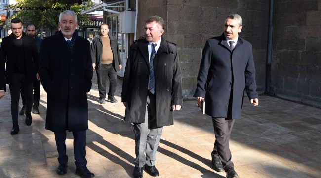 Tarihi eserler ortaya çıkıyor