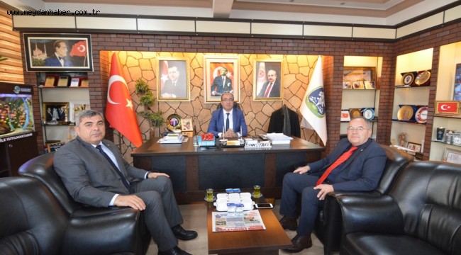 AFYONKARAHİSAR İL MİLLİ EĞİTİM MÜDÜRLÜĞÜNDEN BAŞKAN DR. MUSTAFA ÇÖL'E ZİYARET