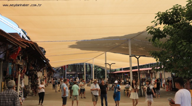 BAŞKAN CERİTOĞLU SENGEL'DEN EFES ESNAFINA DESTEK: TİCARİ ALAN İÇİN İNŞAAT RUHSATI VERMEM MÜMKÜN DEĞİL