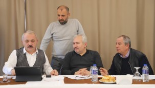 Başkan Esen Basın Mensupları ile Sohbet Toplantısı Yaptı