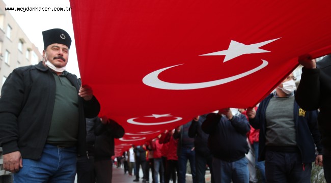 BAŞKAN YILMAZ; "ZAFERİMİZ, SEVİNCİMİZ, COŞKUMUZ BİR"