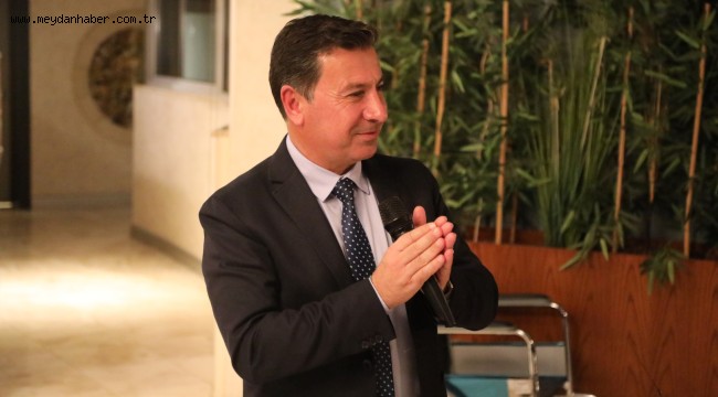 Bodrum Belediye Başkanı Ahmet Aras, 10 Ocak Çalışan Gazeteciler Günü'nde basın mensuplarıyla yemekte buluştu. 