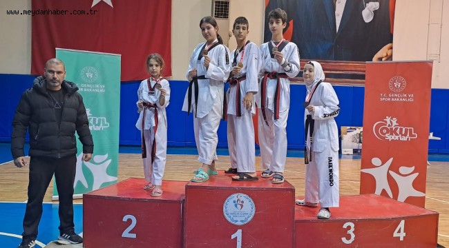 EĞİRDİR BELEDİYE SPOR'LU TAEKWONDOCULAR RÜZGAR GİBİ ESTİ.