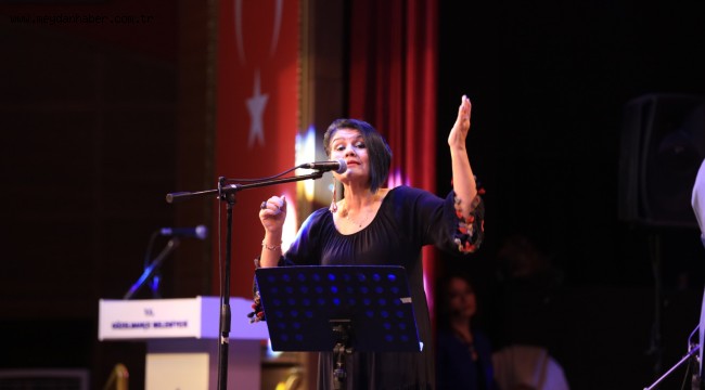 Güzelbahçe'de Aşık Muhlis Akarsu türküleriyle anıldı