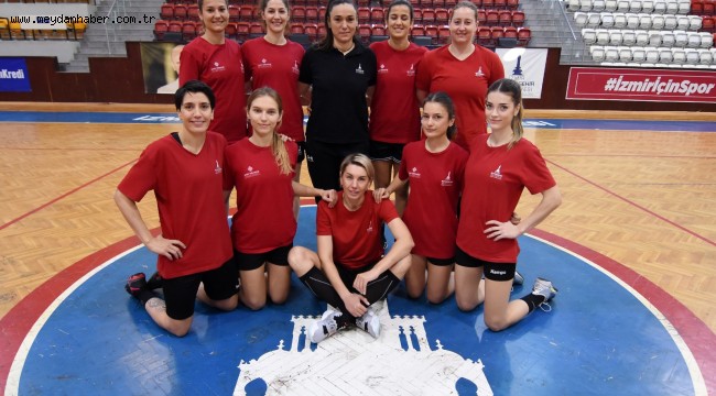 İzmir ekibinde hedef çeyrek final