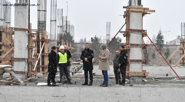 Mamak'a Yeni Yüzme Havuzu