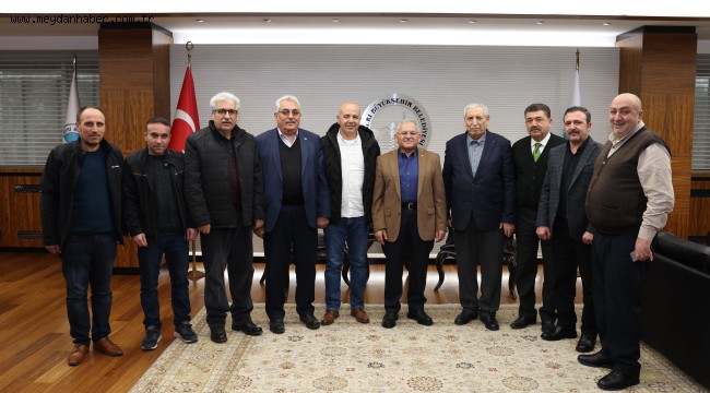 BAŞKAN BÜYÜKKILIÇ'A ESNAFLARDAN ZİYARET