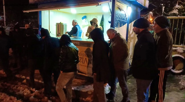 GAZİANTEP BÜYÜKŞEHİR KARLA MÜCADELEYİ TÜM GECE SÜRDÜRDÜ