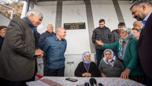 Başkan Soyer bir kez daha Kiraz'ın Dokuzlar köyünde