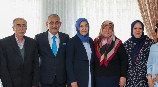 DEPREMZEDE AİLELERİMİZE DESTEĞİMİZ SÜRÜYOR