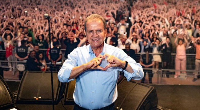 MERSİN BÜYÜKŞEHİR'DEN COŞKULU 19 MAYIS KONSERİ