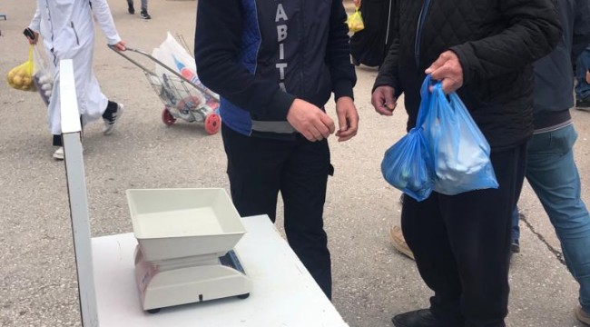Zabıtadan pazarlarda denetim