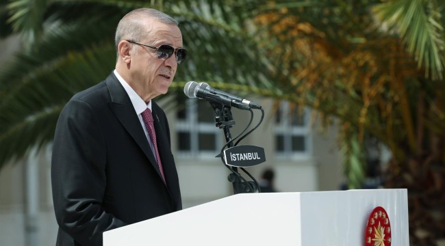 Erdoğan: İhtiyaç duyulan alanlarda öğretmen atamalarını sürdüreceğiz