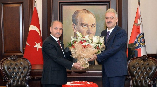 EROL  AYYILDIZ EMNİYET GENEL MÜDÜRLÜĞÜ GÖREVİNE DEVRALDI