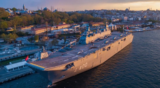 TCG Anadolu, İstanbul ve İzmir'deki limanlarda 400 bin ziyaretçi ağırladı