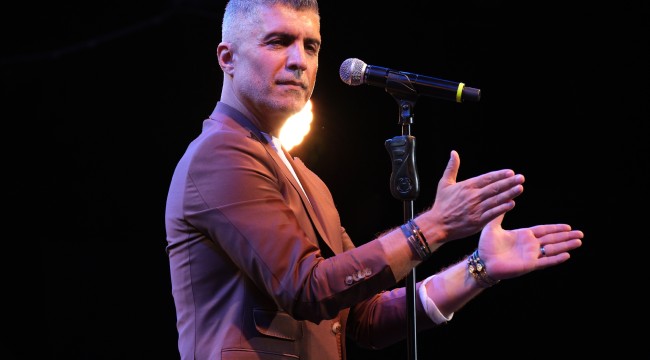 Festivalde Özcan Deniz coşkusu