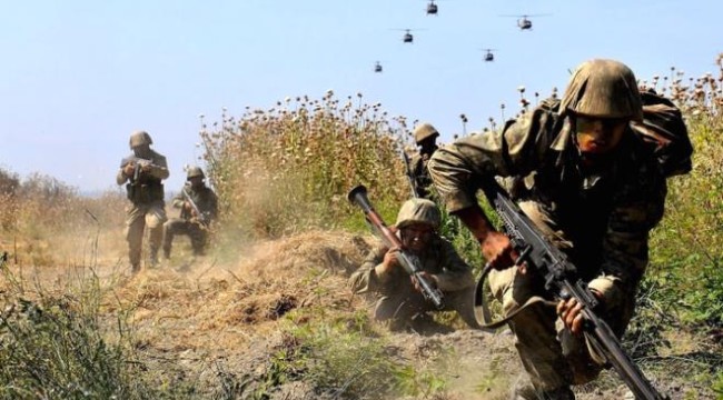 Saldırı girişimi önlendi, 12 terörist etkisiz hale getirildi