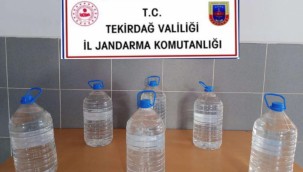 Tekirdağ'da 150 litre sahte içkiye el koyuldu