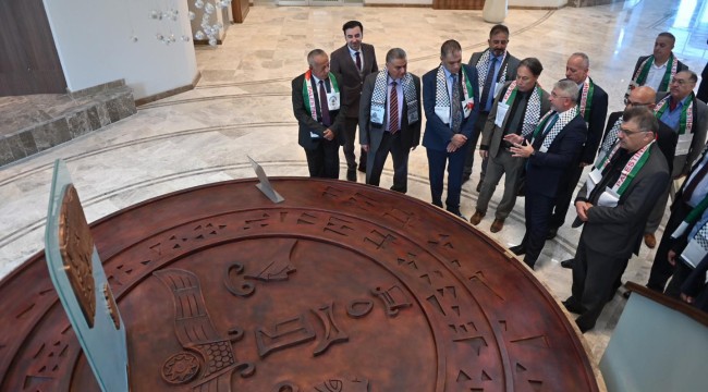 Başkan Aşgın, Filistin heyetini ağırladı