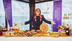 BAŞKAN ŞAHİN, GASTROANTEP FESTİVALİ ÖNCESİ İSTANBUL BASINIYLA BULUŞTU!