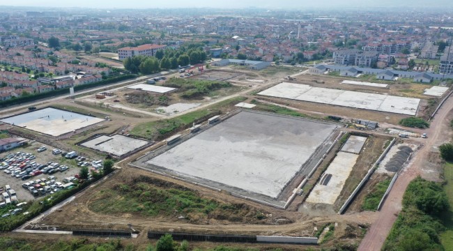 Büyükşehir'den Alikahya'ya yeni spor tesisi