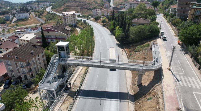 Darıca'da 2 yeni üstgeçit kullanıma açıldı