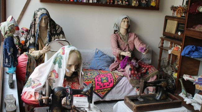 Ege Üniveristesi Etnografya Müzesi 3 binin üzerinde esere ev sahipliği yapıyor