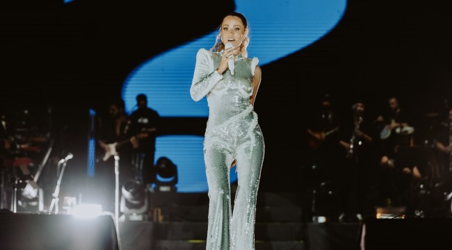 GASTROANTEP'İN ÜÇÜNCÜ GÜNÜ DERYA ULUĞ'LA RENKLENDİ